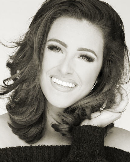 Kansas: Annika Wooton